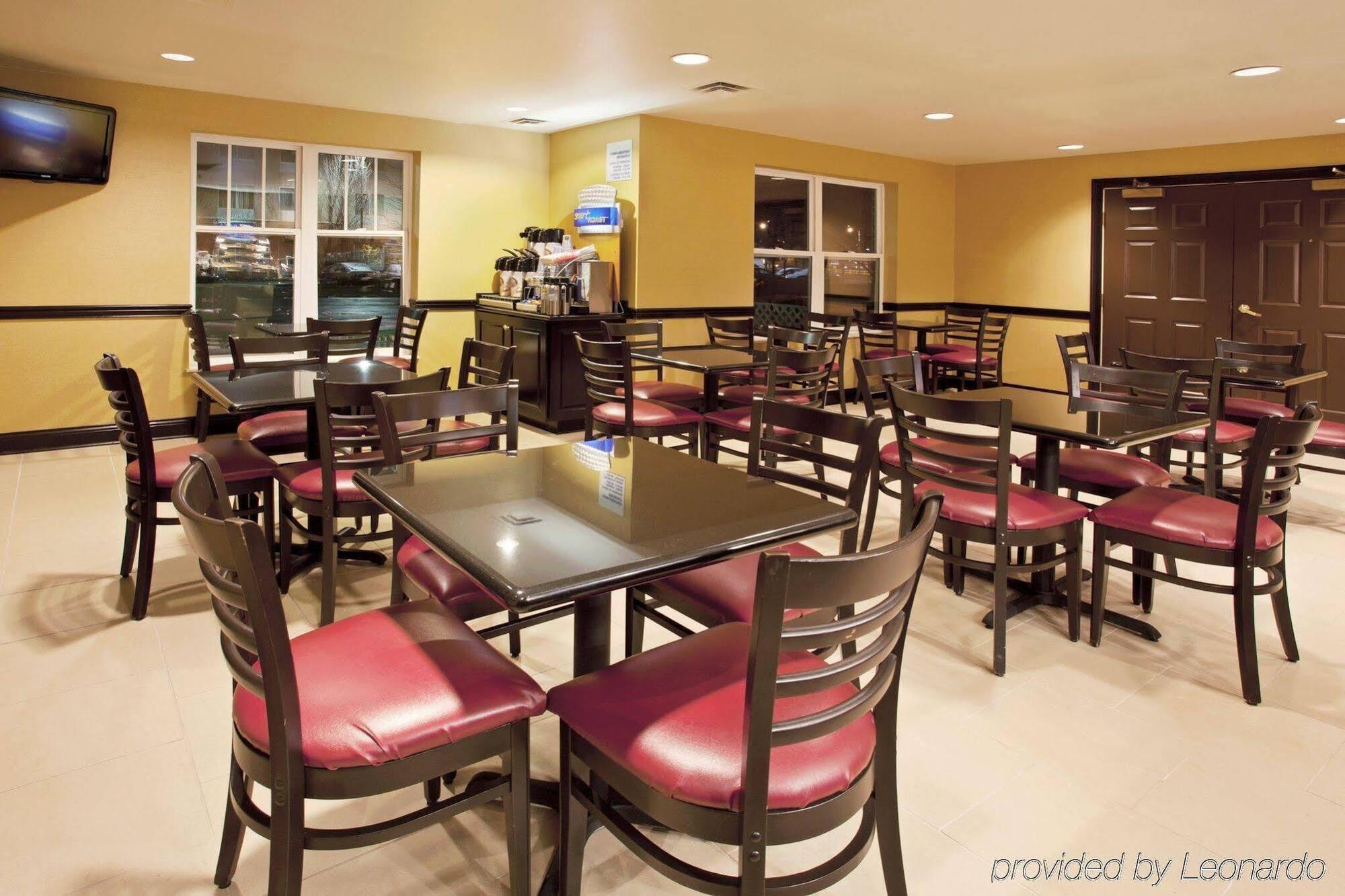 Holiday Inn Express & Suites Columbus East - Reynoldsburg By Ihg Exterior foto
